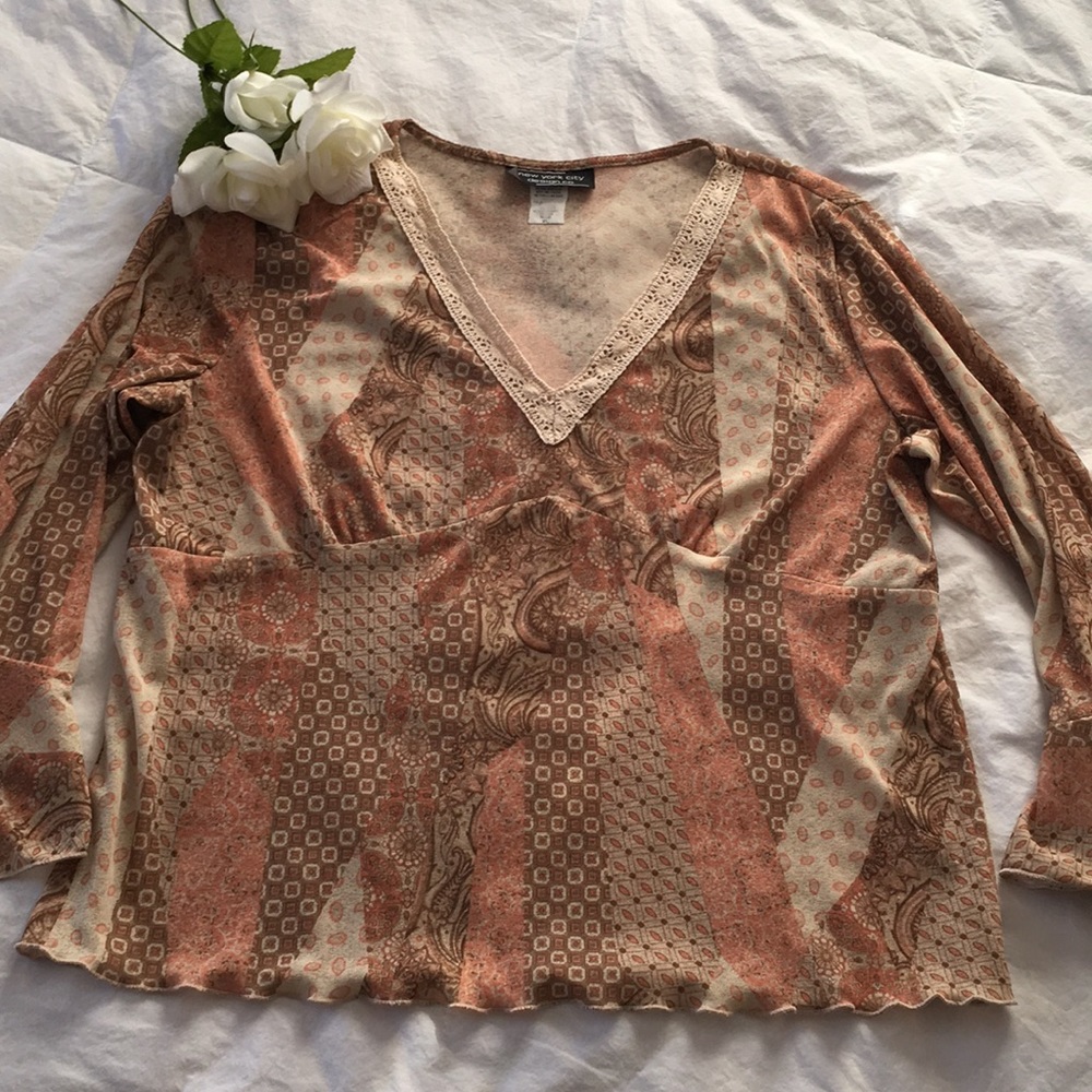 Vintage inspired style V-neck blouse